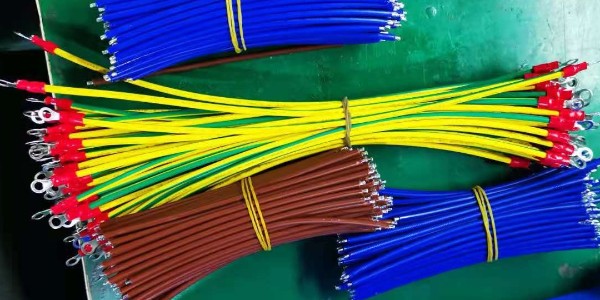 淺談線(xiàn)束加工設(shè)備之接線(xiàn)端子機(jī)